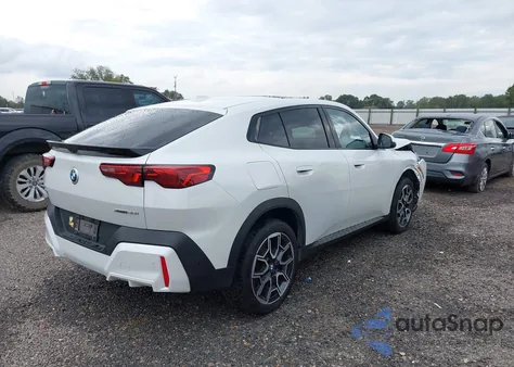 2025 BMW X2 xDrive28I из США, поврежденный, VIN WBX63GM02S5060648